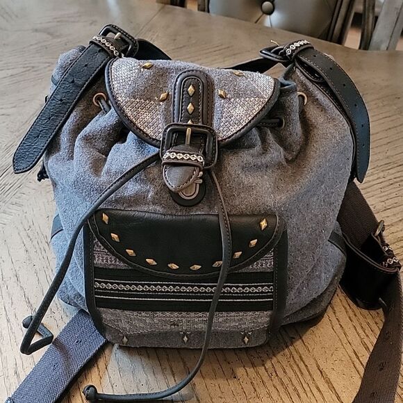 Studded leather Trim Backpack Handbag Gray gold Isabella Fiore - Picture 10 of 11